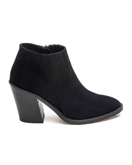 aquatalia navy blue boots