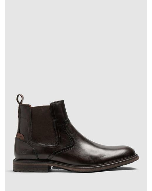 Rodd & Gunn Black Dargaville Leather Chelsea Boots for men