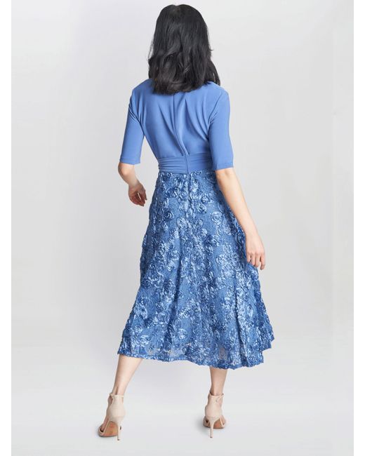 Gina Bacconi Arlene Lace And Jersey Midi Cocktail Dress in Blue