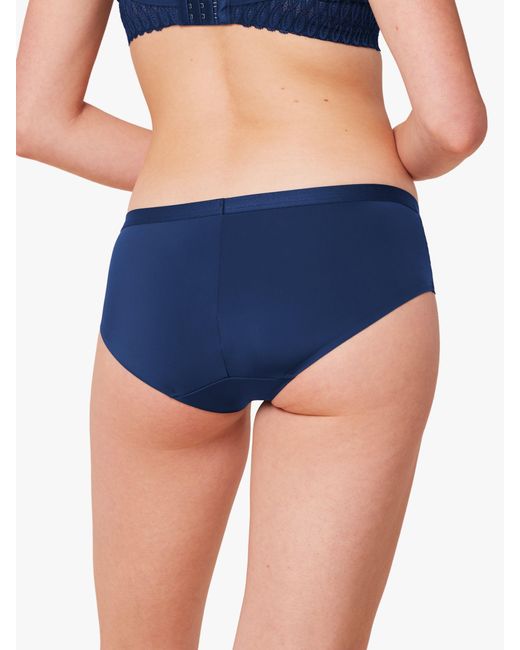Triumph Style Aura Spotlight Maxi Hipster Knickers in Blue