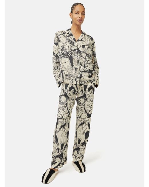 Jigsaw White Kings & Queens Print Pyjamas