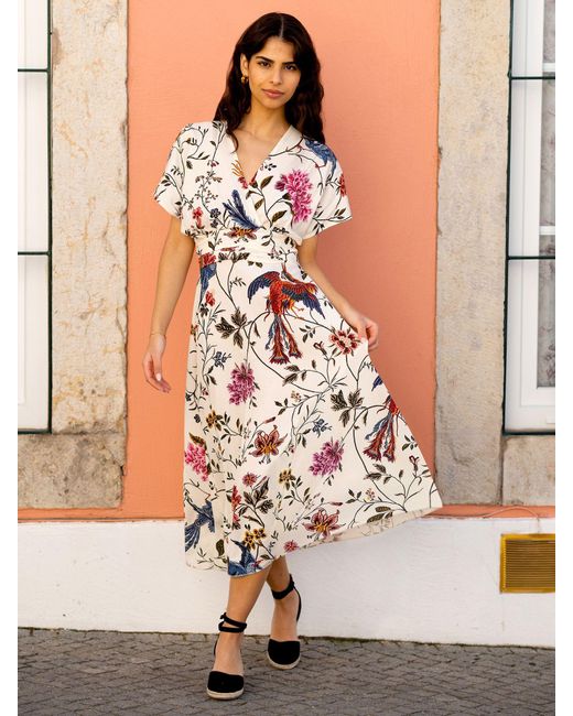Yumi' Natural Floral Ruched Waist Midi Dress