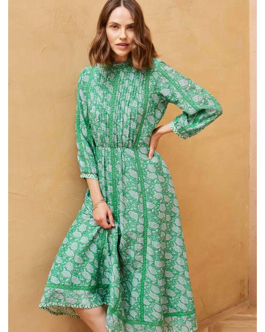 Brora Green Silk Cotton Blend Fan Print Midi Dress & Quilted Gilet