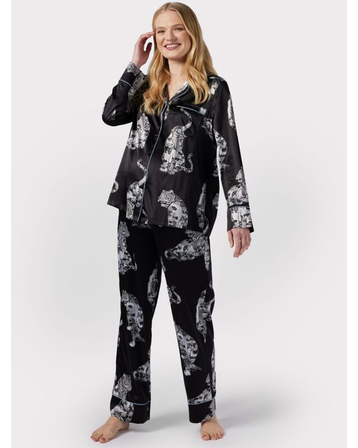 Chelsea Peers Blue Maternity Satin Tiger Print Pyjama Set