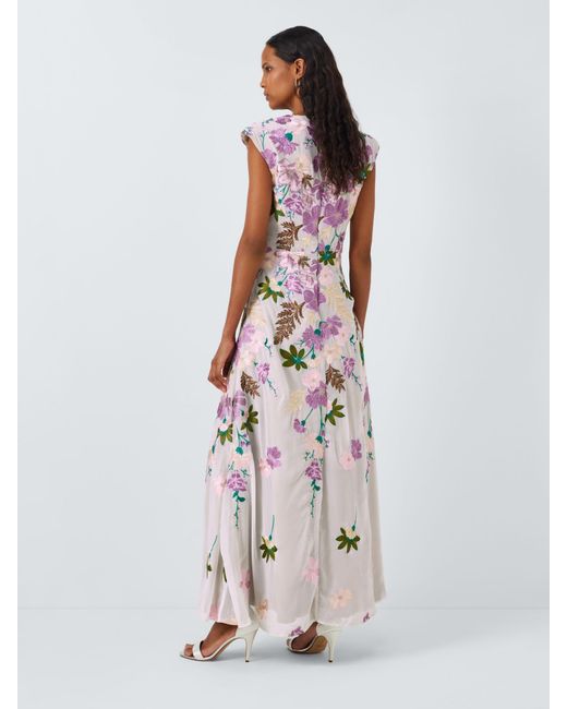 Elliatt White Venetian Floral Embroidered Midi Dress