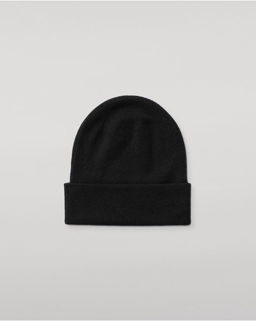 Johnstons Black Braemar Cashmere Beanie