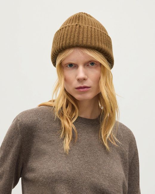 Johnstons White Lunan Classic Cashmere Crew Jumper