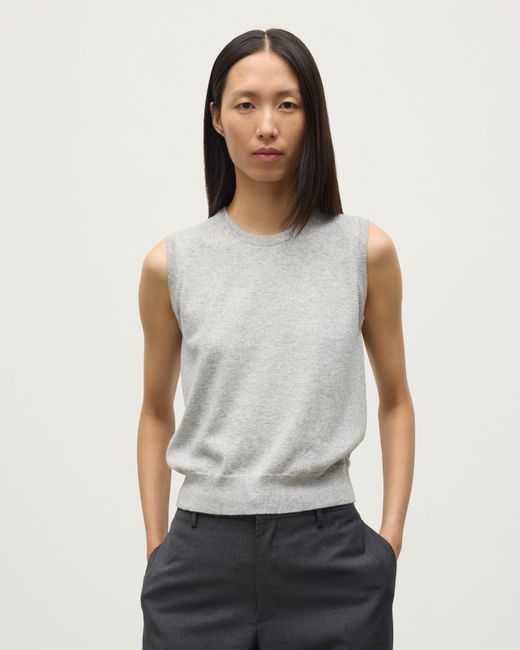 Johnstons White Iris Pale Classic Cashmere Tank