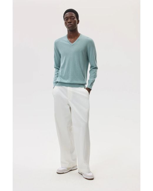 Johnstons Blue Superfine Cashmere Light V Neck Jumper