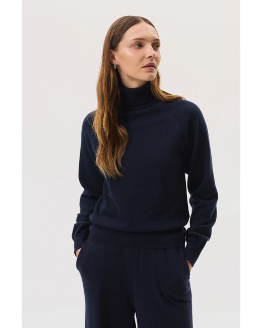 Johnstons Blue Classic Cashmere Roll Neck