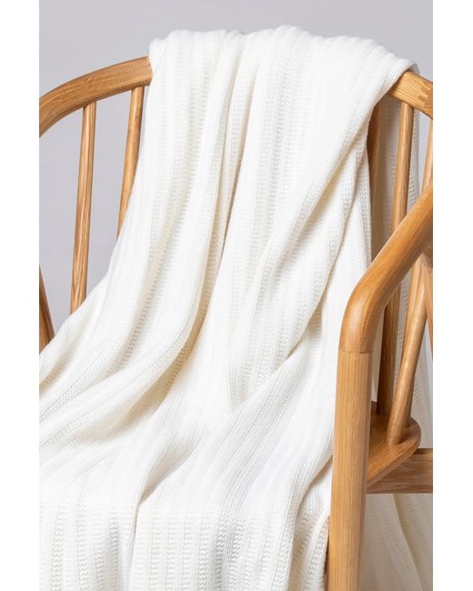 Johnstons White Texture Knitted Cashmere Throw