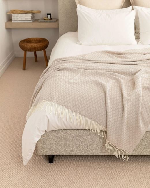 Johnstons Natural Trellis Weave Merino Bed Throw