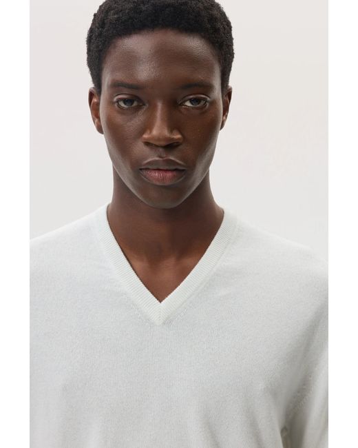 Johnstons White Cashmere V Neck Jumper for men