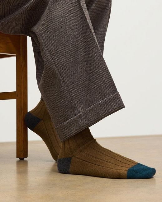 Johnstons White Alexander Colour Block Cashmere Socks L for men