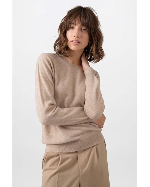 Johnstons Natural Classic Cashmere Crew Neck
