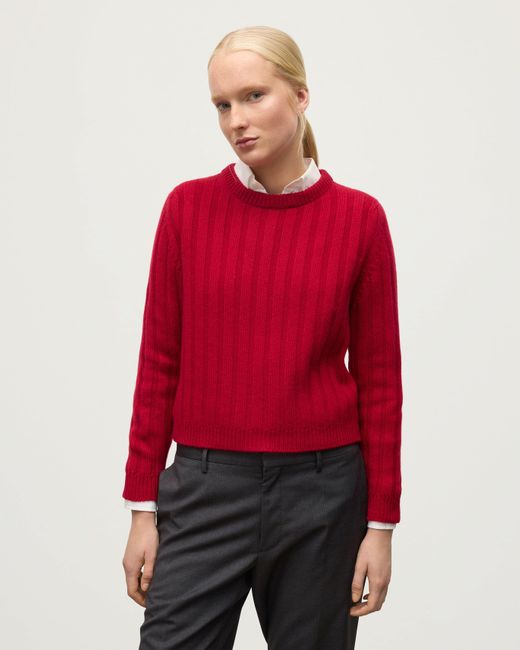 Johnstons Red Lecht Cashmere Crew Jumper