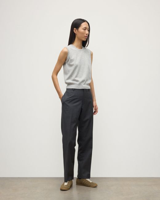 Johnstons White Iris Pale Classic Cashmere Tank