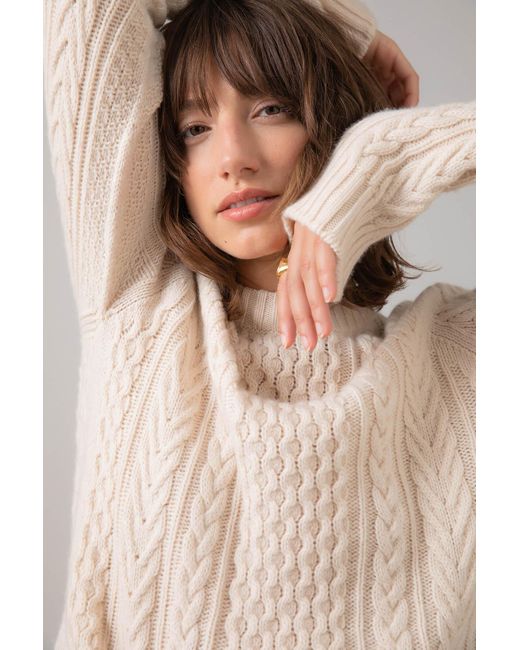 Johnstons Natural Aran Cable Cropped Cashmere Jumper