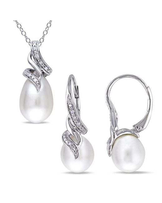 Amour Metallic 2 Piece Set Of 9-9.5 Mm Cultured Freshwater Pearl And 1/10 Ct Tw Diamond Twist Leverback Earrings And Pendant With Chain