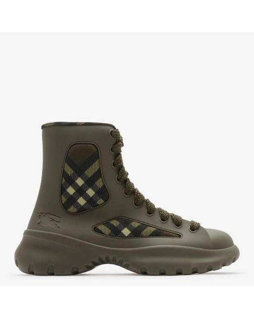 Burberry Green Boulder Rubber Boulder Ankle Boots, Brand Size 41 Us for men