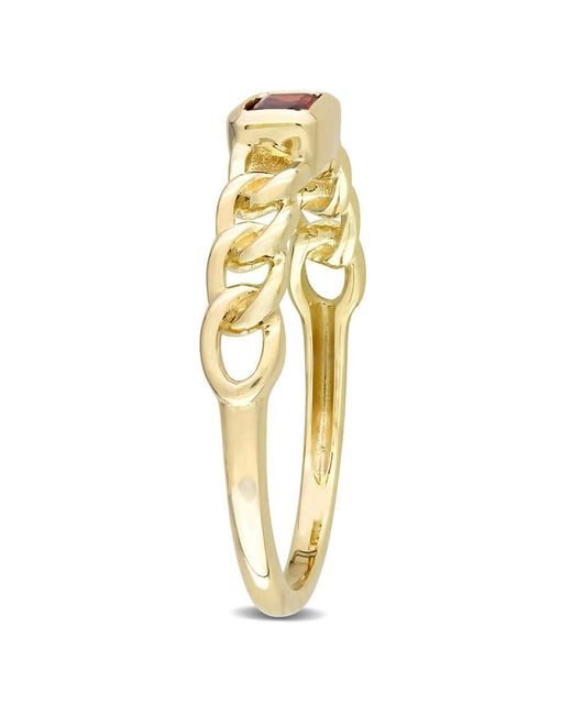 Amour Metallic 1/3 Ct Tgw Octagon Garnet Link Ring for men