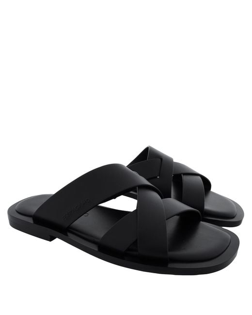 Ferragamo Black Venice Cross-Strap Leather Sandals for men