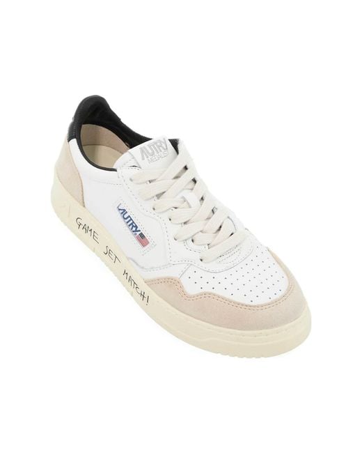 Autry White Medalist Low-Top Sneakers for men