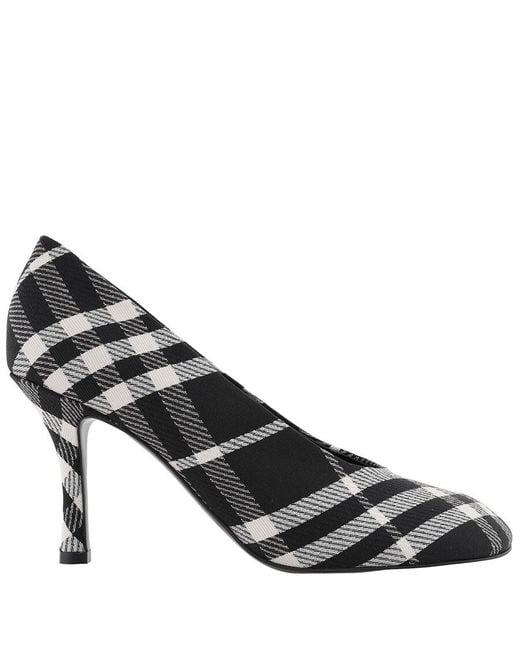 Burberry Black Pumps