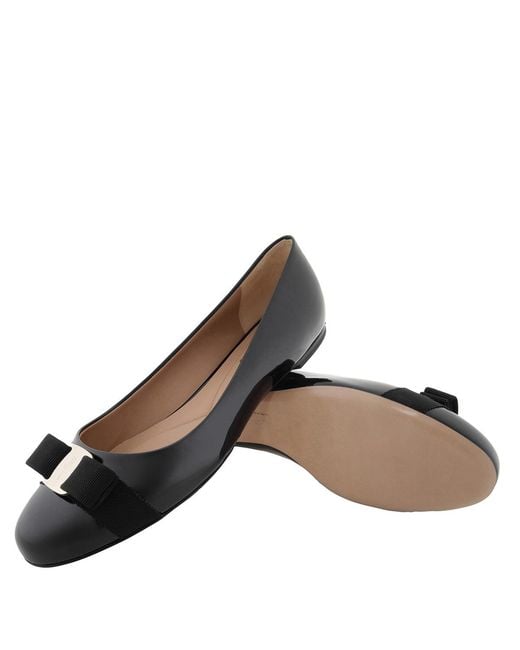 Ferragamo Black Ferragamo Ladies Patent Vara Bow Ballerina Shoes