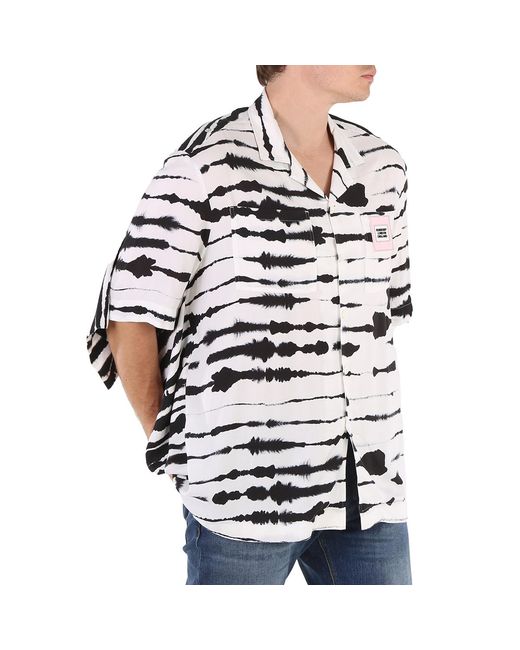 Burberry White Cape Detail Short-Sleeve Watercolour Print Twill Shirt, (Youth Size X-Large) for men