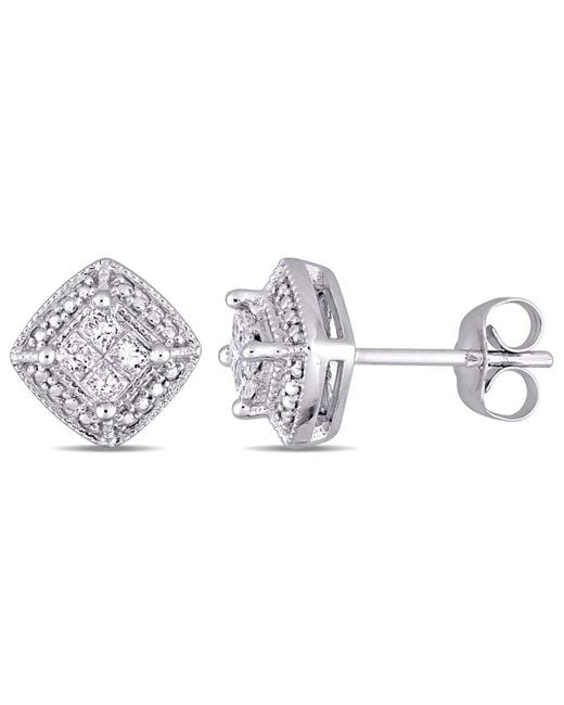 Amour Metallic 1/4 Ct Tw Princess Cut Diamond Cluster Stud Earrings