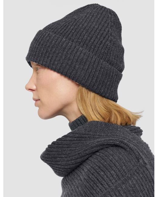 Joseph Blue Light Cardigan Stitch Hat