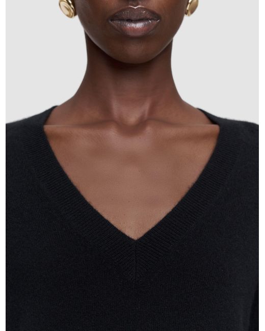 Joseph Black Lucille Light Pure Cashmere V Neck Jumper