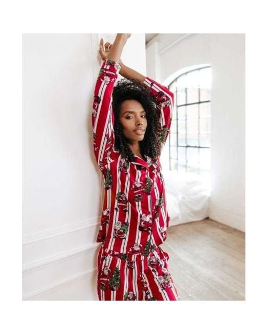 Chelsea Peers Vintage Santa Print Long Pyjama Set in Red Lyst UK
