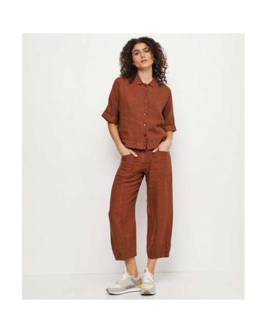 Oska Red Cropped Linen Trousers