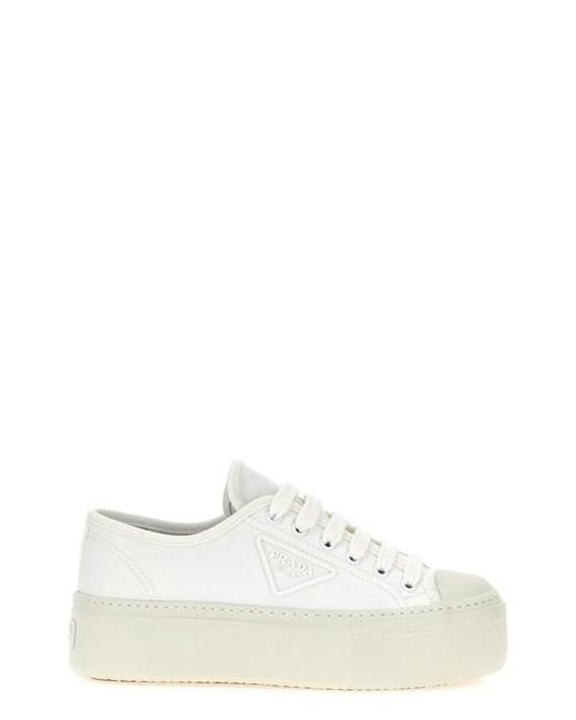 Sneaker canvas logo di Prada in White
