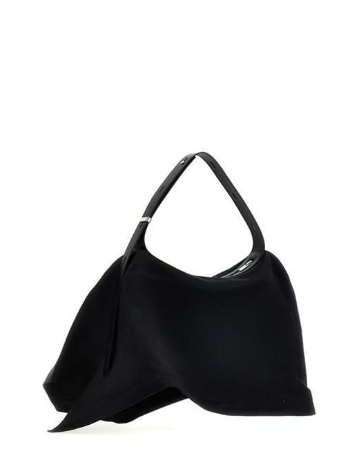 Borsa a spalla 'Enveloping square' di Issey Miyake in Black