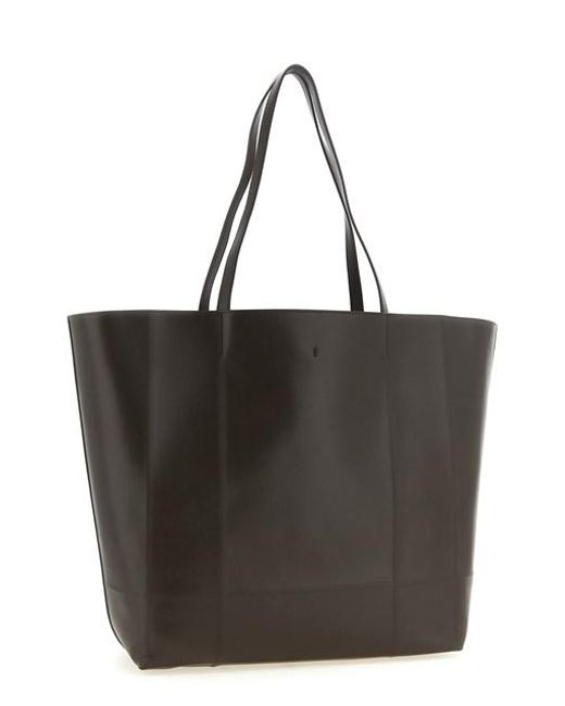 Shopping 'Roam' di Totême in Black
