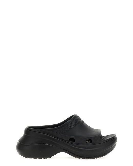 Sandalo 'Pool Crocs' di Balenciaga in Black