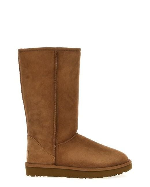 Stivale 'Classic Tall II' di Ugg in Brown