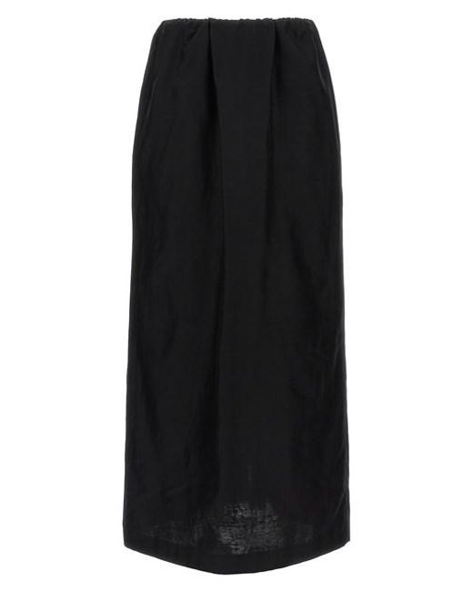 Gonna 'Saul' di The Row in Black