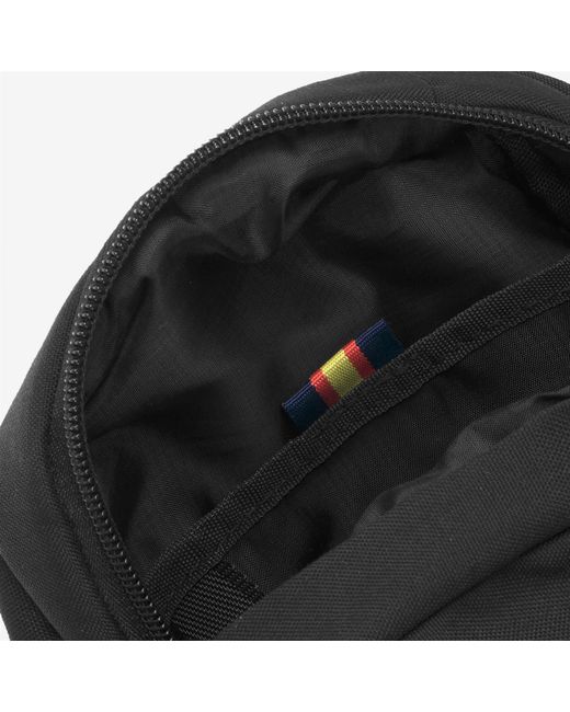 Eilin di K-Way in Black