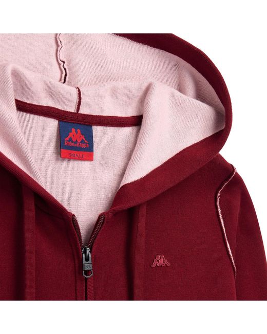 Corinne Kappa de color Red