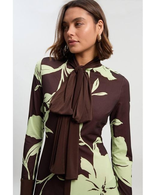 Karen Millen Multicolor Petite Floral Print Bow Detail Ruched Long Sleeve Crepe Maxi Dress