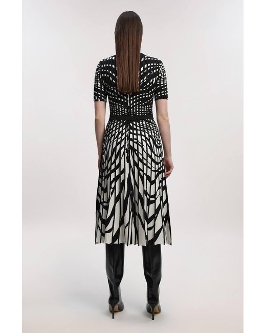 Karen Millen Multicolor Zebra Jacquard Knit Full Skirted Short Sleeve Midi Dress