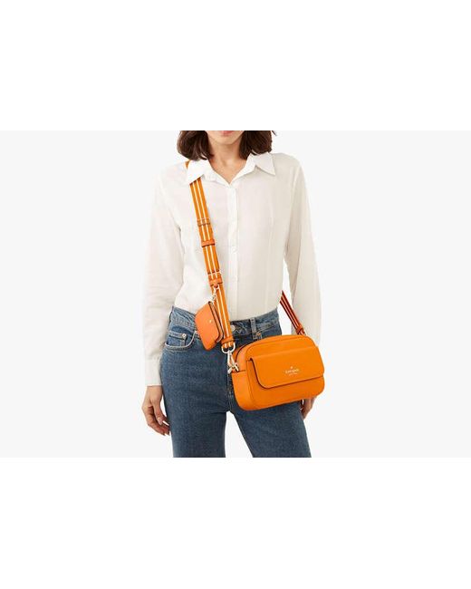 Kate Spade Orange Rosie Kameratasche aus genarbtem Leder mit Umschlag
