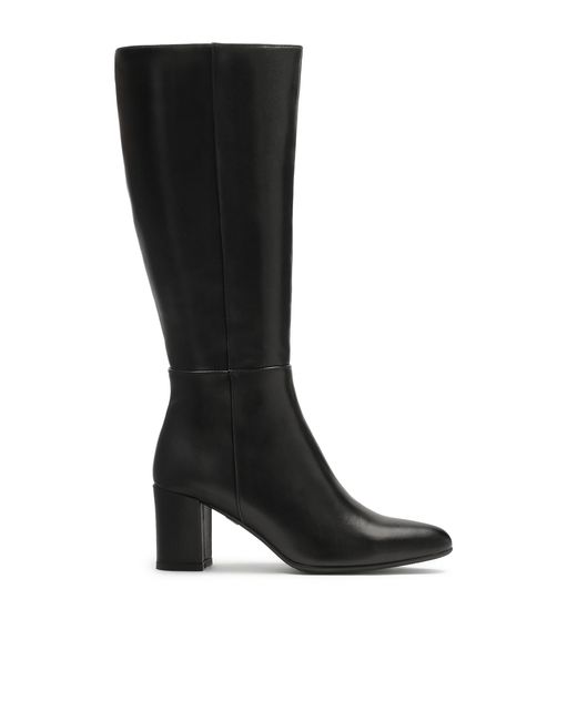 Botas Negras En Un Poste Kazar de color Black