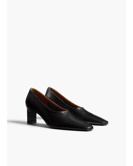 Khaite White Cecilia Pump