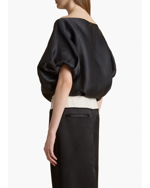 25SS 新品 KHAITE NILES トップ ケイト クロップド ブラウス KHAITE Niles Top in Black | Lyst