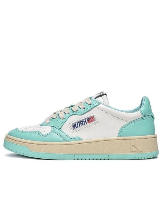 Autry Blue (Wmns) Medalist Low Top Bicolor